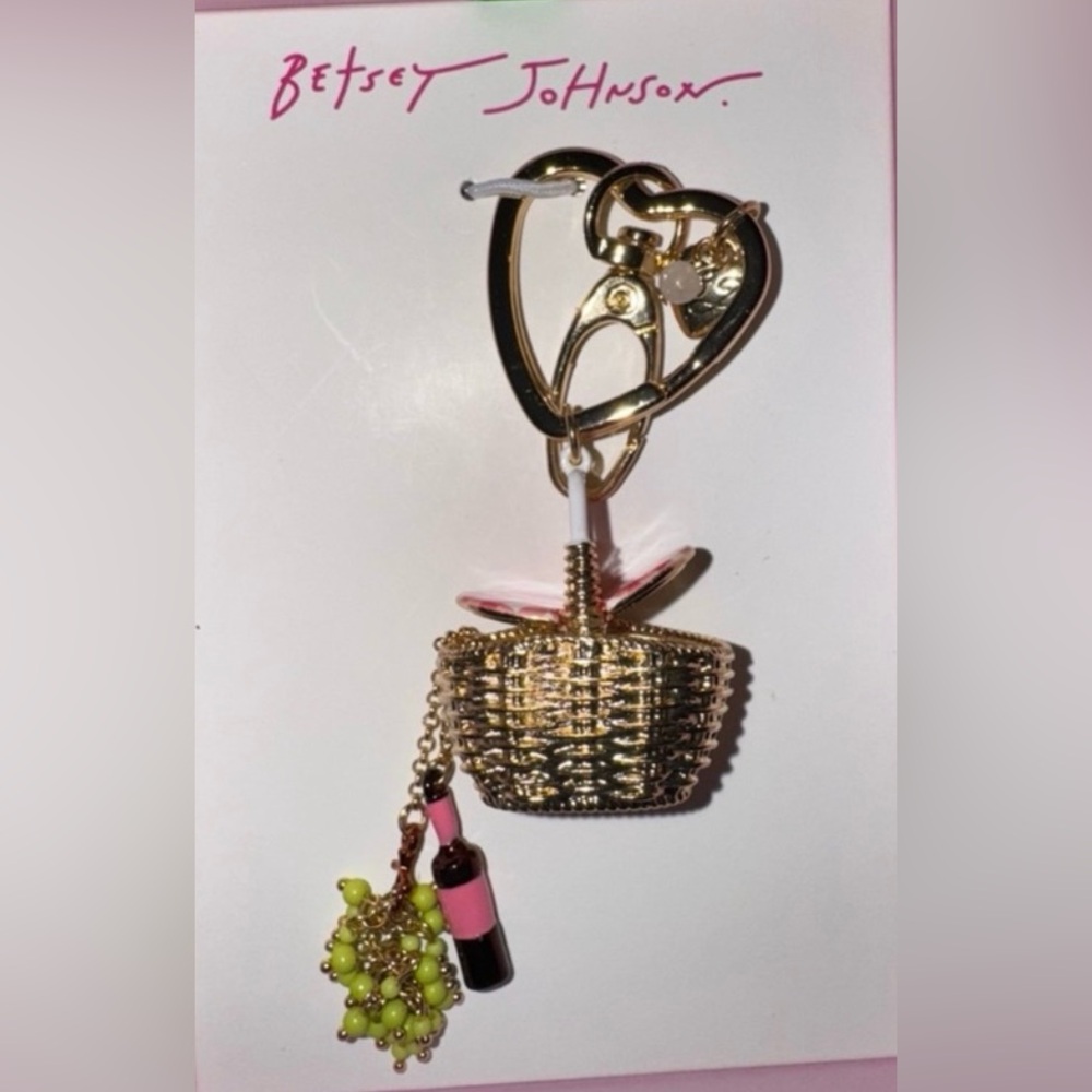 Betsey Johnson Gold Heart Keychain with Basket and Wine Bag Charm